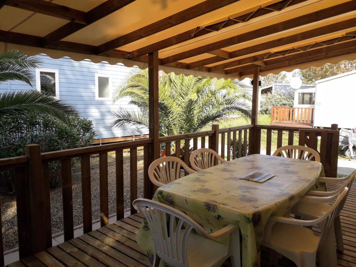 Fréjus Mobil Home Neuf 2 Chambres 6 Personnes Saint Aygulf Plage מראה חיצוני תמונה