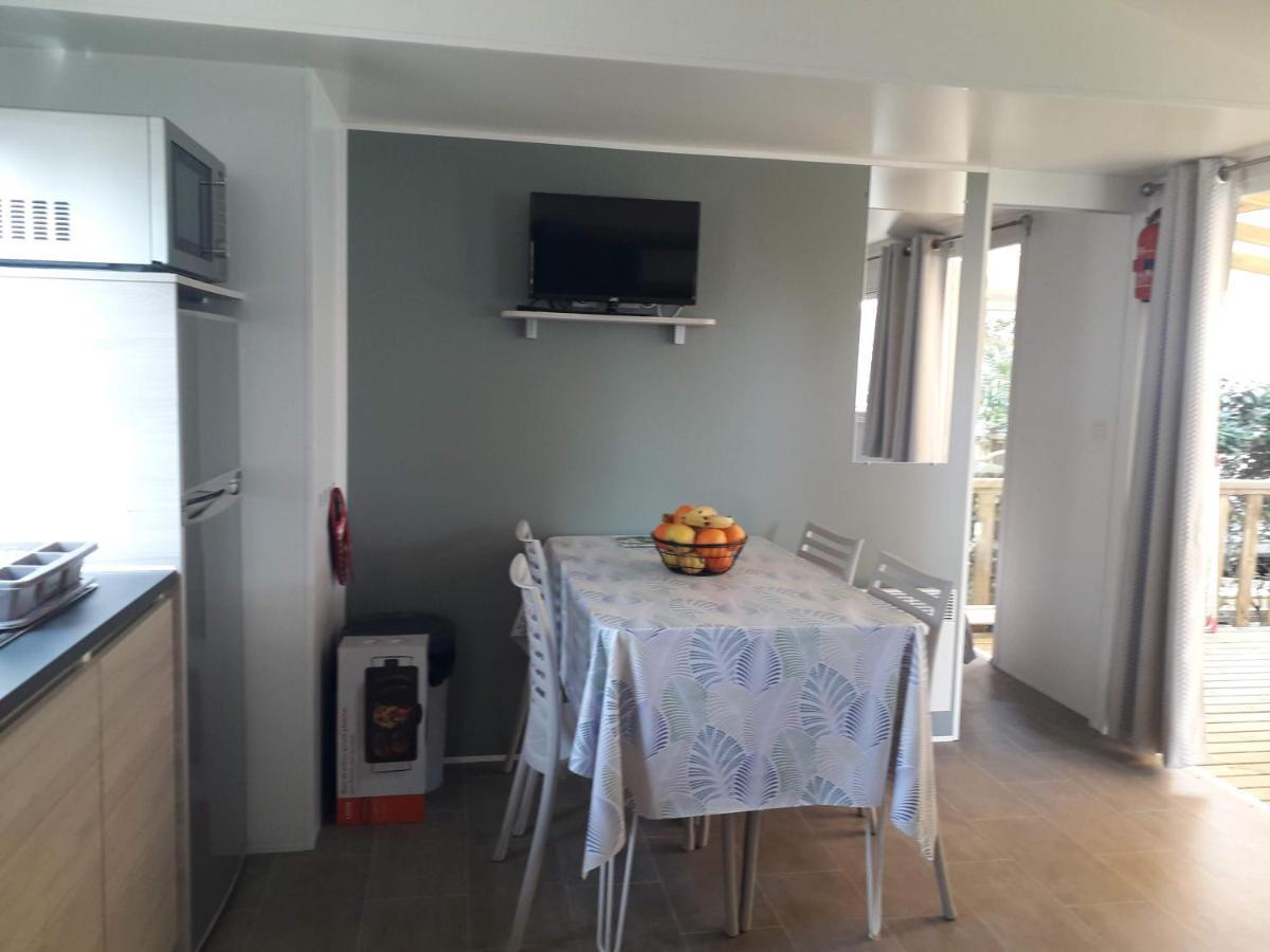 Fréjus Mobil Home Neuf 2 Chambres 6 Personnes Saint Aygulf Plage מראה חיצוני תמונה